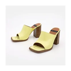 ANGEL ALARCON Abba - Mule De Tacon Ancho Y Alto