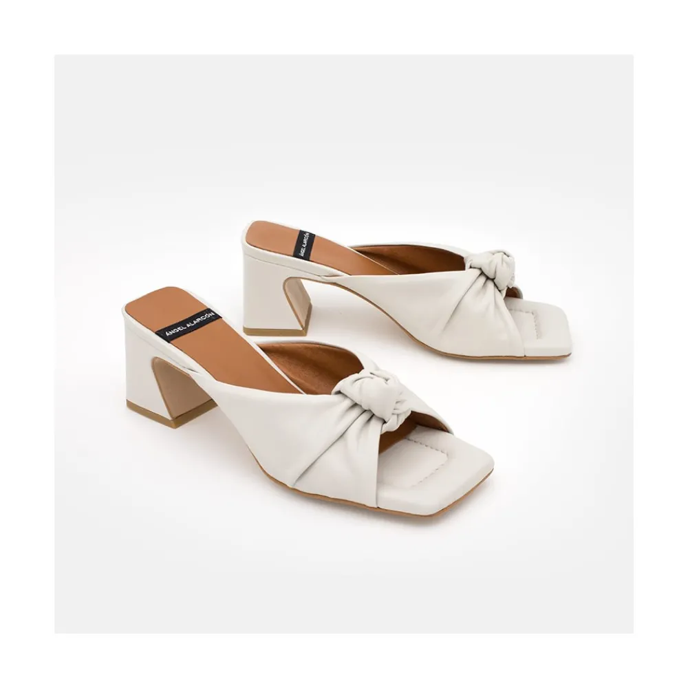 ANGEL ALARCON Hepburn - Mule De Piel Con Nudo Sale