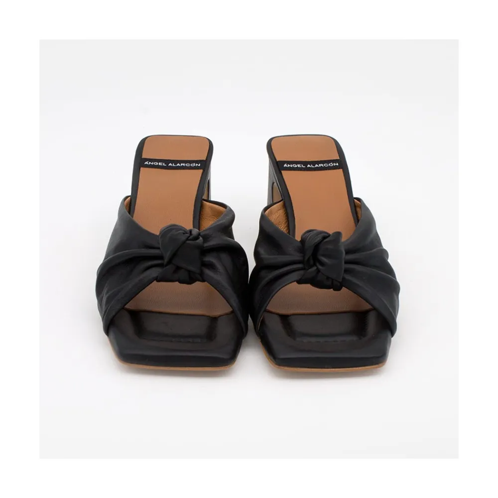 ANGEL ALARCON Hepburn - Mule De Piel Con Nudo Best