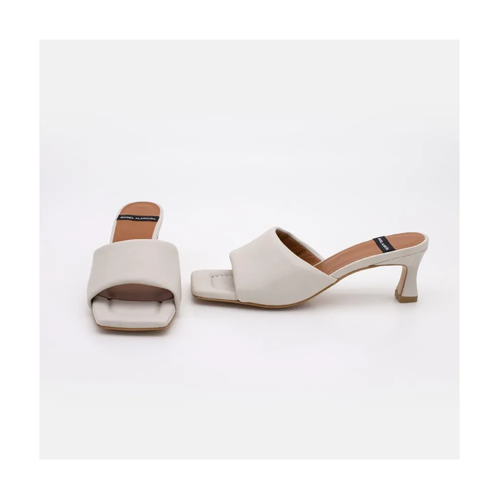 ANGEL ALARCON Kansas - Mule Acolchado De Tacon Bajo Outlet