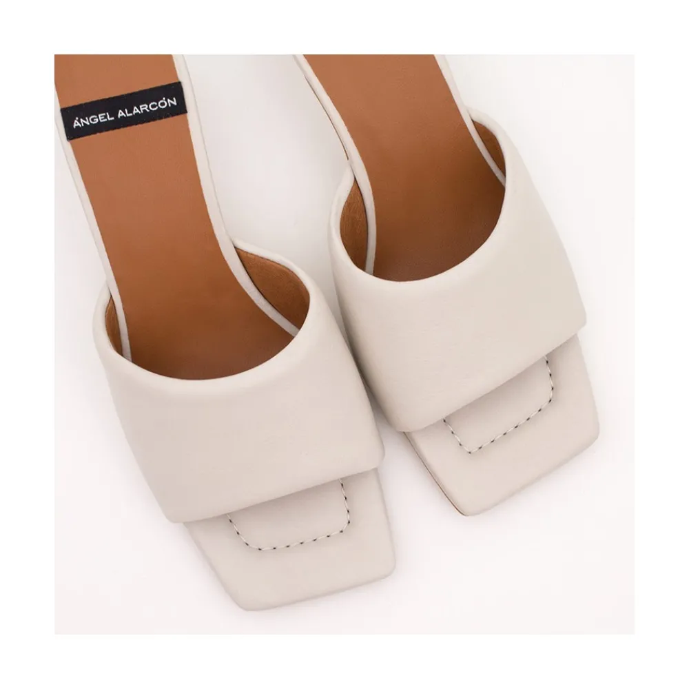 ANGEL ALARCON Kansas - Mule Acolchado De Tacon Bajo Outlet