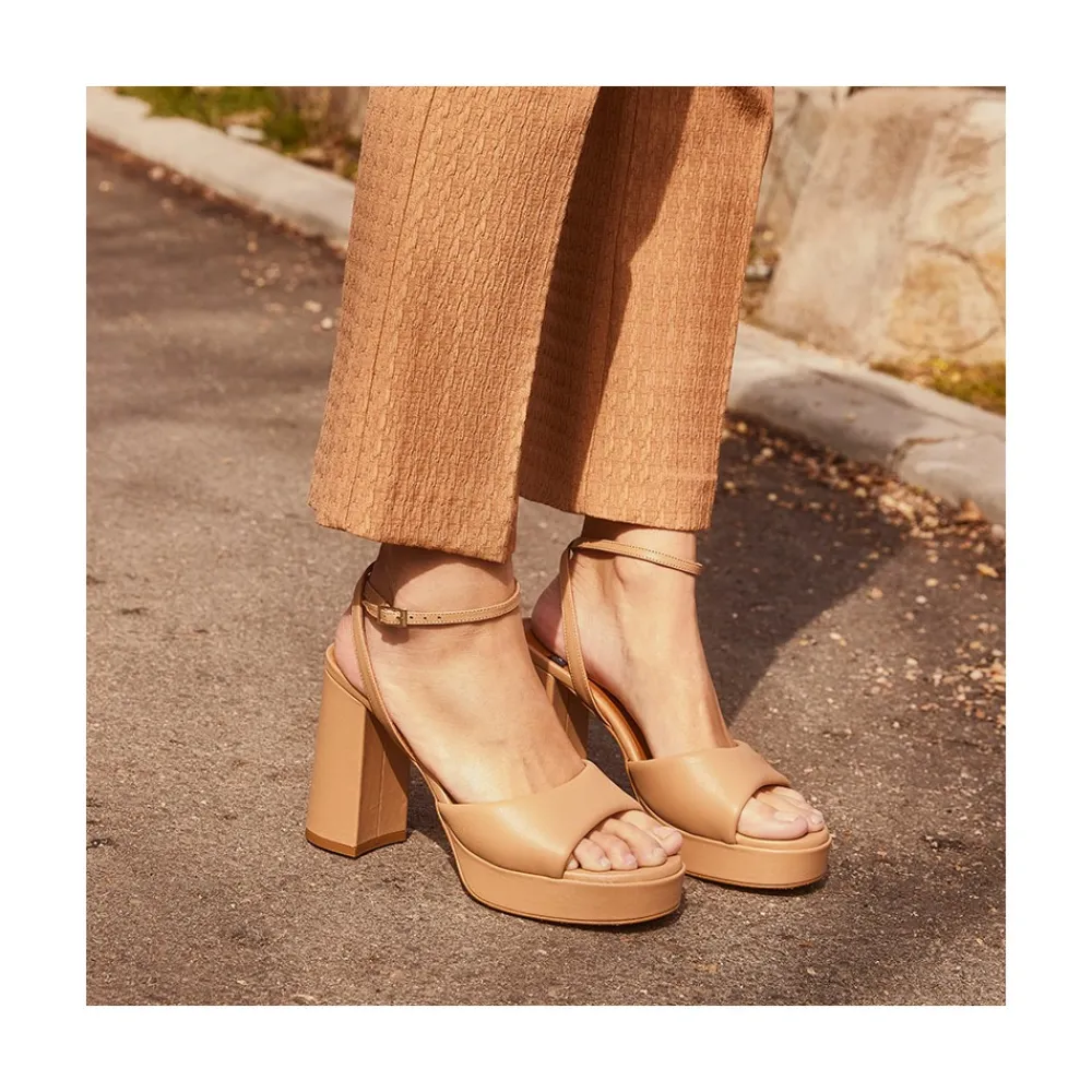 ANGEL ALARCON Kelis - Sandalia Acolchada Con Tacon Ancho Y Plataforma Online