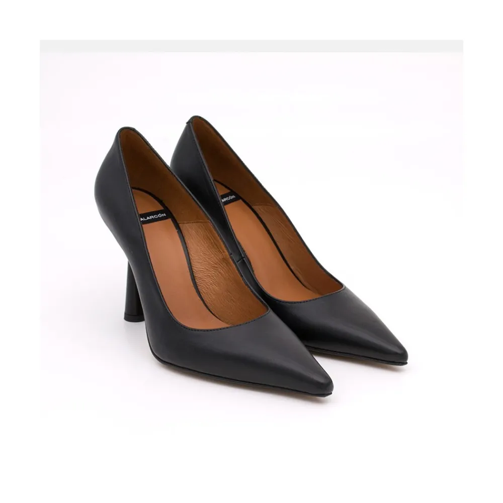 ANGEL ALARCON Moore - Stilettos De Piel Hot