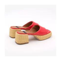 ANGEL ALARCON Nova - Mule Colchado Con Tacon Ancho Y Plataforma Clearance