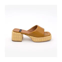 ANGEL ALARCON Nova - Mule Colchado Con Tacon Ancho Y Plataforma Clearance