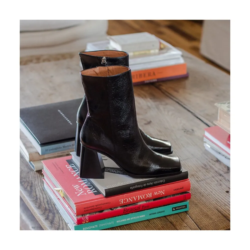 ANGEL ALARCON Oconnor - Botin De Piel Brillante Con Tacon Ancho Con Cremallera New