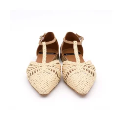ANGEL ALARCON Pulp - Sandalia De Rafia T-Strap Con Puntera Y Talon Cerrado. Clearance
