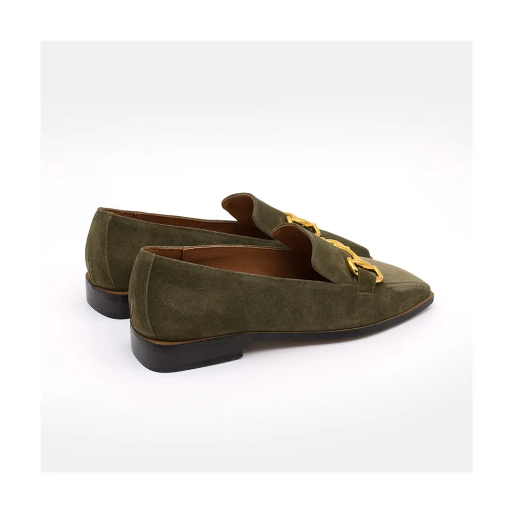 ANGEL ALARCON Stelia - Mocasin De Ante Con Adorno Metalico