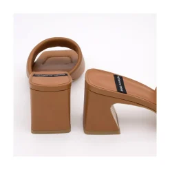 ANGEL ALARCON Streep - Mule Acolchado De Piel Comodo