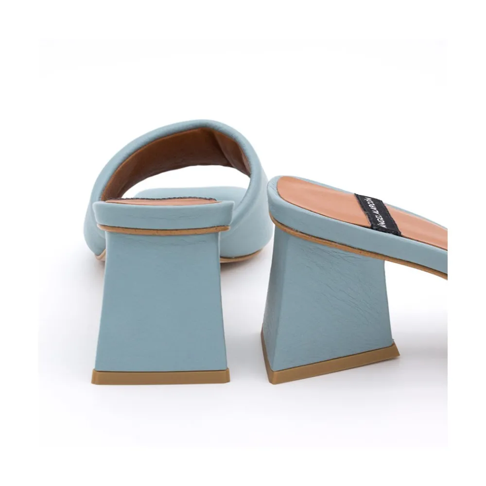 ANGEL ALARCON Veruca - Mule Acolchado Con Tacon De Diseno Moderno Outlet
